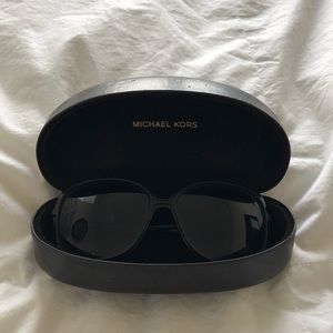 Michael Kors ‘Redonda’ sunglasses